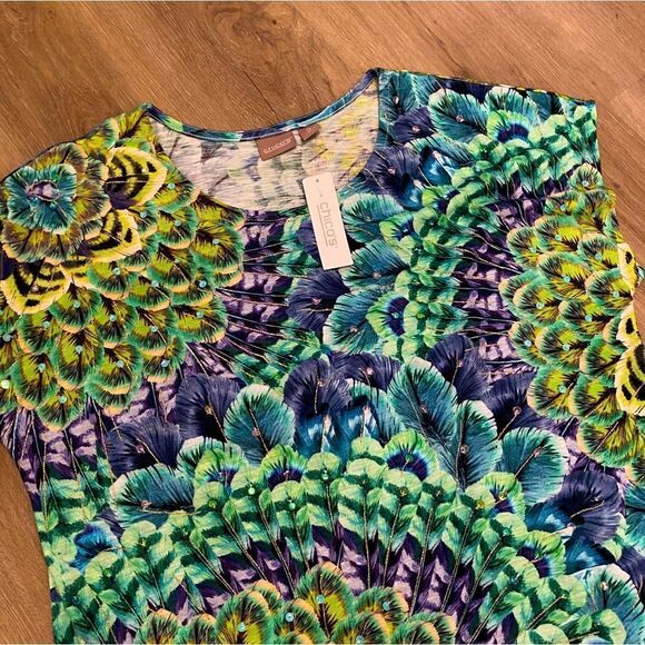 CHICO’S SCOOP NECK SLEEVELESS TOP FEATHER FANS PATTERN FLORAL PURPLE GRE… - Picture 3 of 12